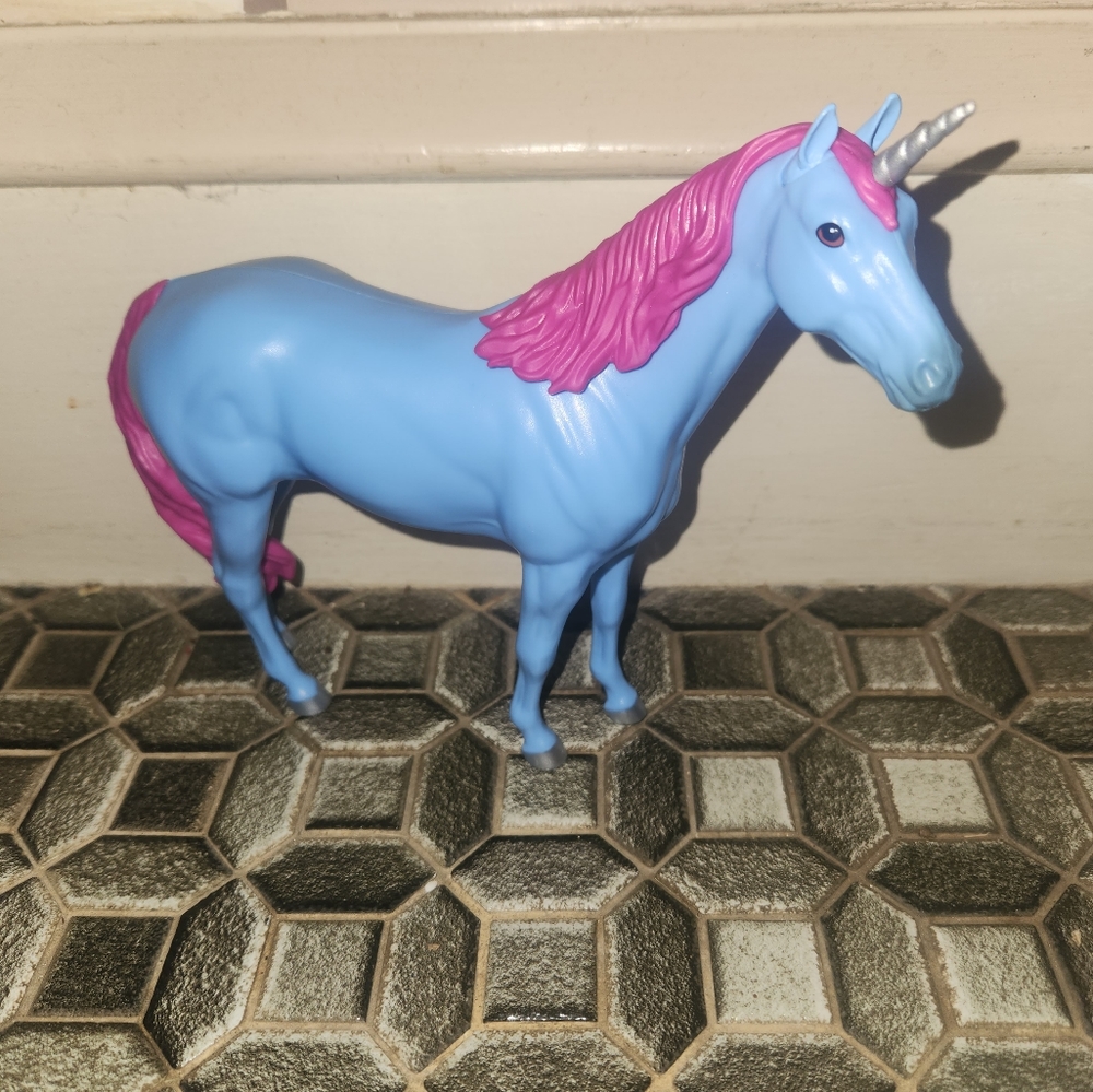 Breyer Unicorn Fantasy Blue Horse 6 1/2" Tall